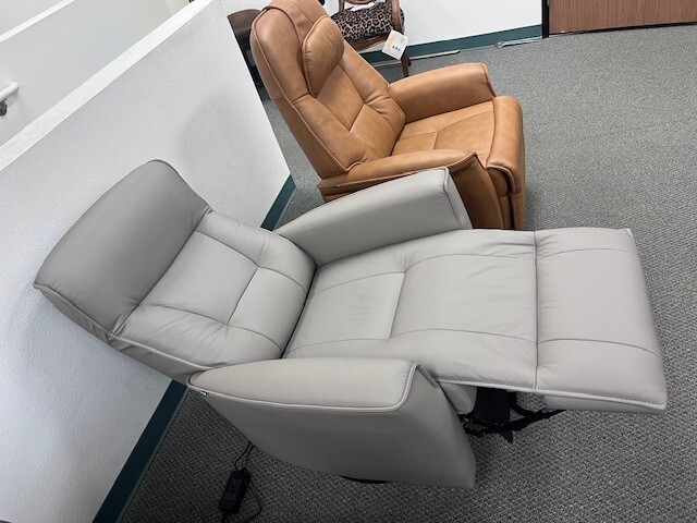 Fjords Harstad Swing Swivel Relaxer Power Recliner - Leather NL FOG gallery