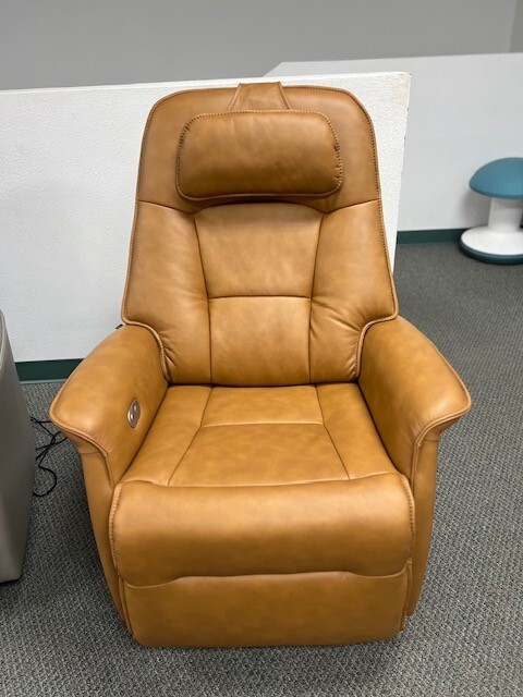 Fjords Stockholm Swing Relaxer Power Electric Recliner Chair AL Whiskey Leather