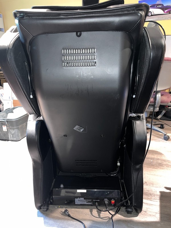 Gently used Ootori N500 Full Body Massage Chair- Zero Gravity Recliner-Black gallery