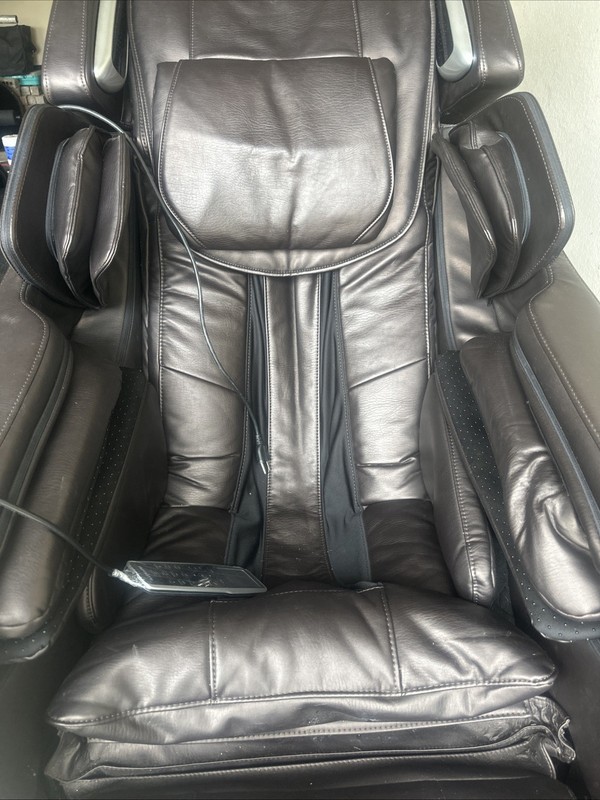 Infinity Celebrity Full Body 3D Massage Chair w/ Bluetooth & Body Scanning Tech gallery