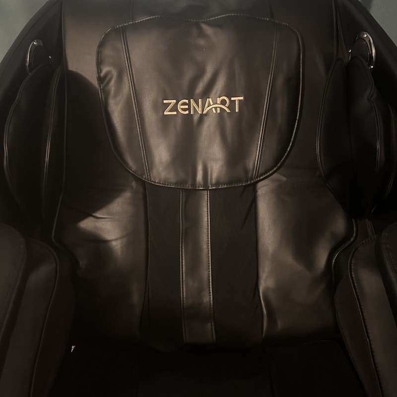 Recently Bought Massage Chair No Signs Of Use Looks Completely Brand New gallery