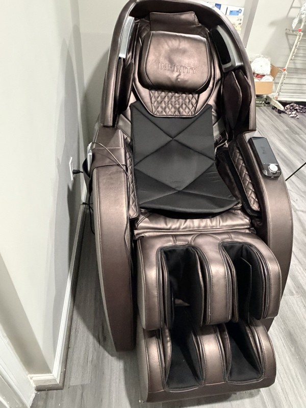 Infinity EVO Max 4D Full Body Massage Chair - Brown (CPO) gallery