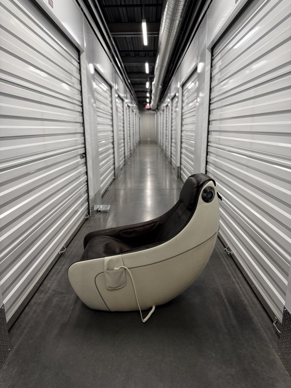 Synca Wellness Luxury Massage Chair Zero Gravity Heated Recliner Brown/White 9.5 gallery