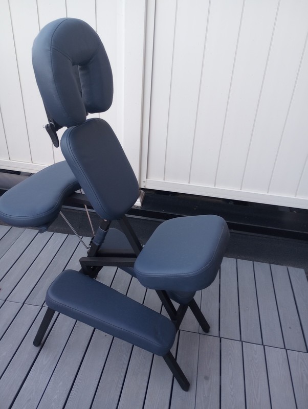 Master Professional Master Massage Therapy Chair Model 46449