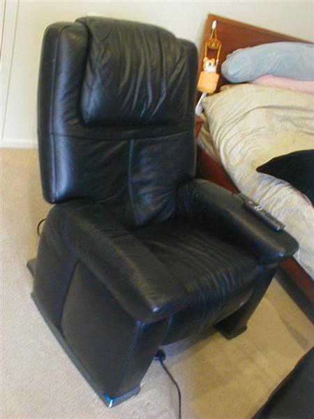 Luxury RMS-14 Leather Massage Chair Recliner + Ottoman gallery