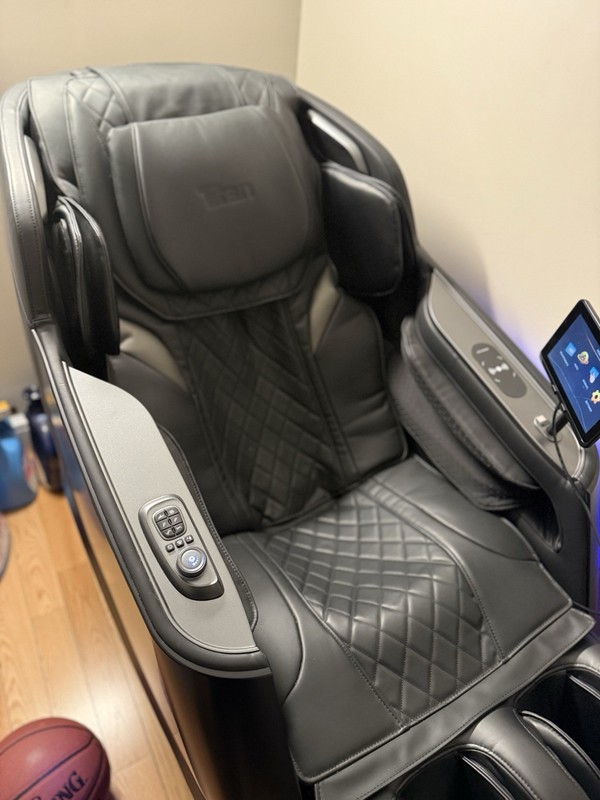 Titan TP-Epic 4D Electric Massage Chair Recliner w/ Screen & Manual Black gallery