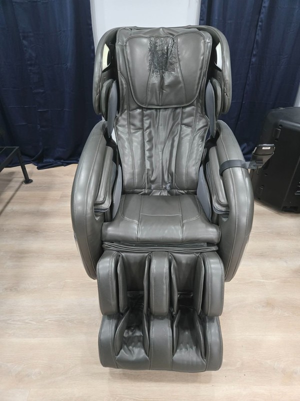 Cozzia EC-618B Zero Gravity 3D Gray Massage Chair