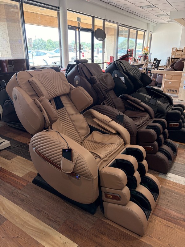 Luraco i9 Max Plus Special Edition Dual 3D Split L-Track Massage Chair