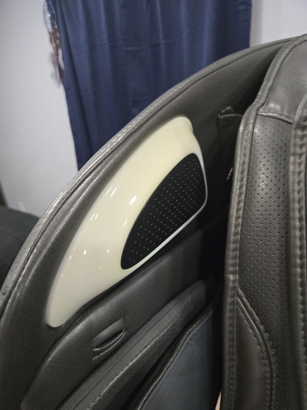 Cozzia EC-618B Zero Gravity 3D Gray Massage Chair gallery