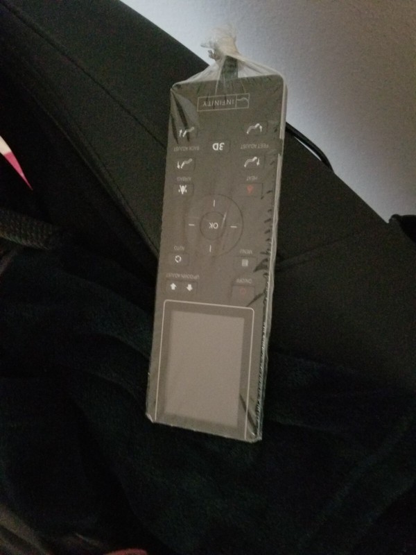 Infinite massage chair on sale, black, good condition, zero gravity and more gallery
