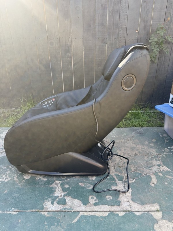 Black Faux Leather Electric Massage Chair, Model BME 358, Auto & Demo Functions gallery