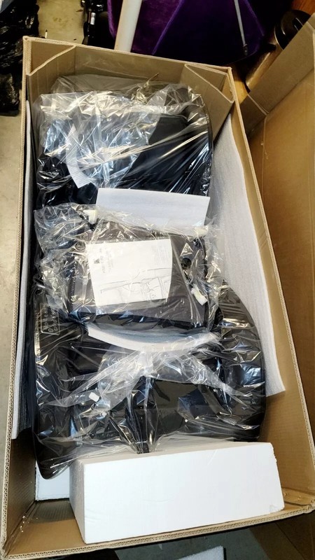 Zero Gravity Full Body Massage chair OBO