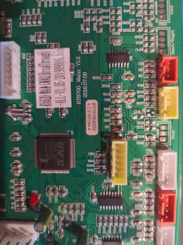 Open box Medical Breakthrough 6 v4 massage chair Motherboard gallery