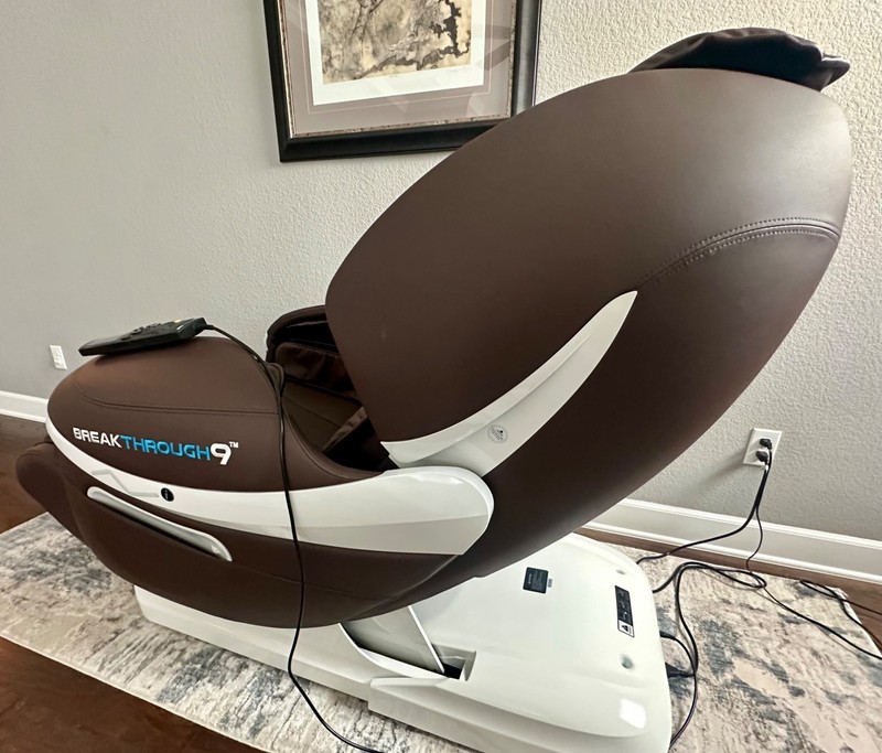 Premium Massage Chair - Medical Breakthrough Model 9 - Full Body, Zero Gravity gallery