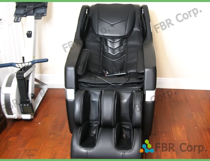Brookstone BK-250 Full Body 2D L-Track Technology Massage Chair